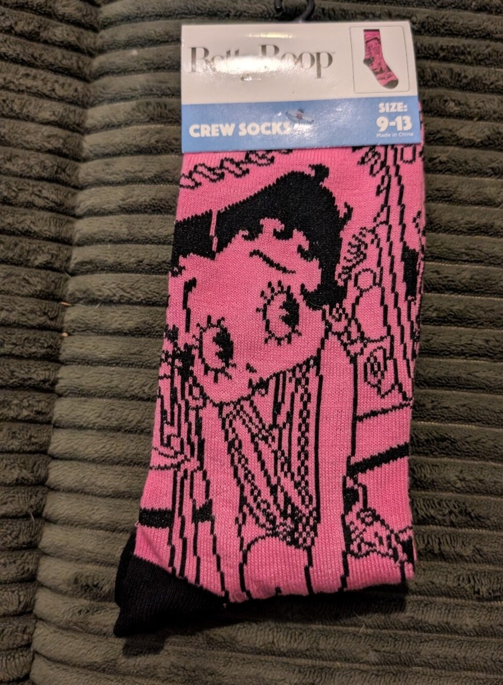 🦋 Betty Boop Pink and Black Crew Socks with Cartoon Face